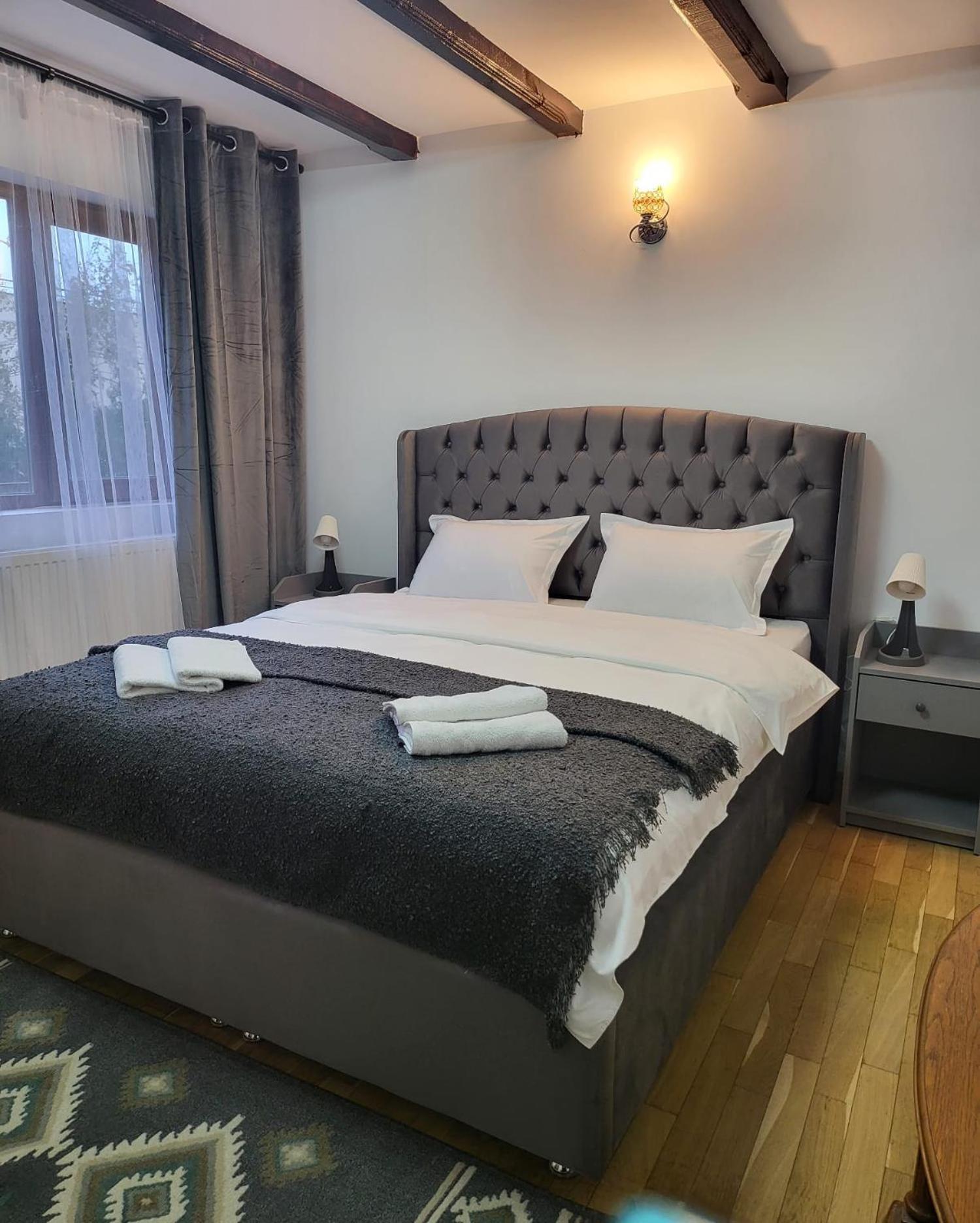 Adac Boutique Hotel Pantelimon Bagian luar foto