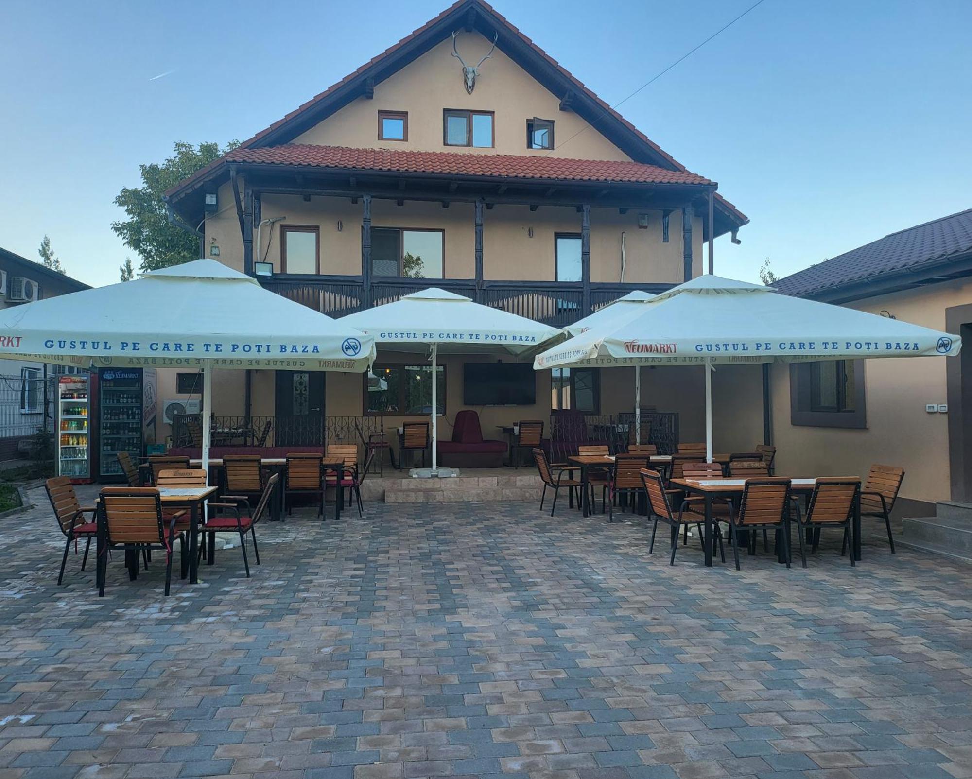 Adac Boutique Hotel Pantelimon Bagian luar foto